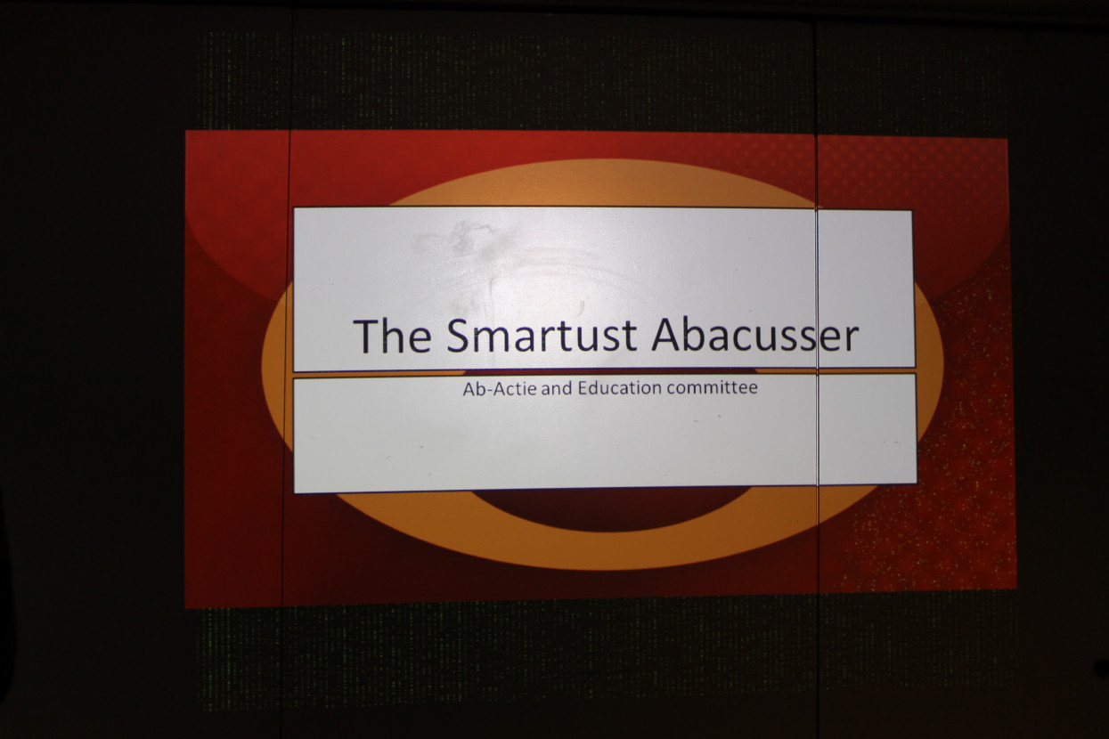 The smartust Abacusser