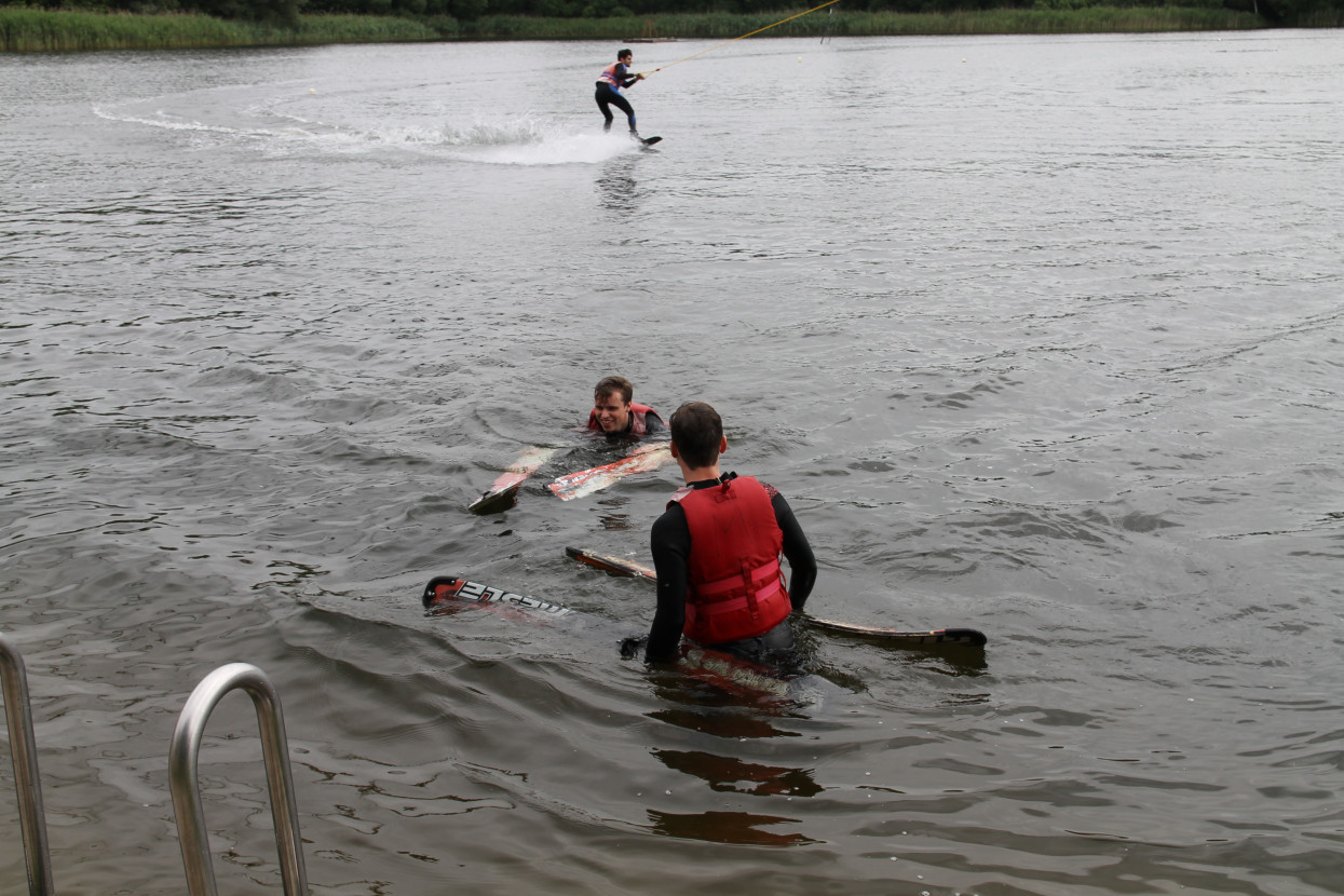 Waterskiing