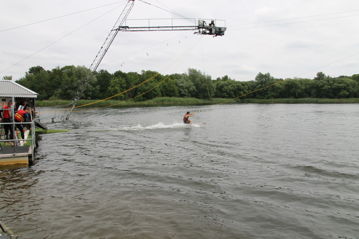 Waterskiing