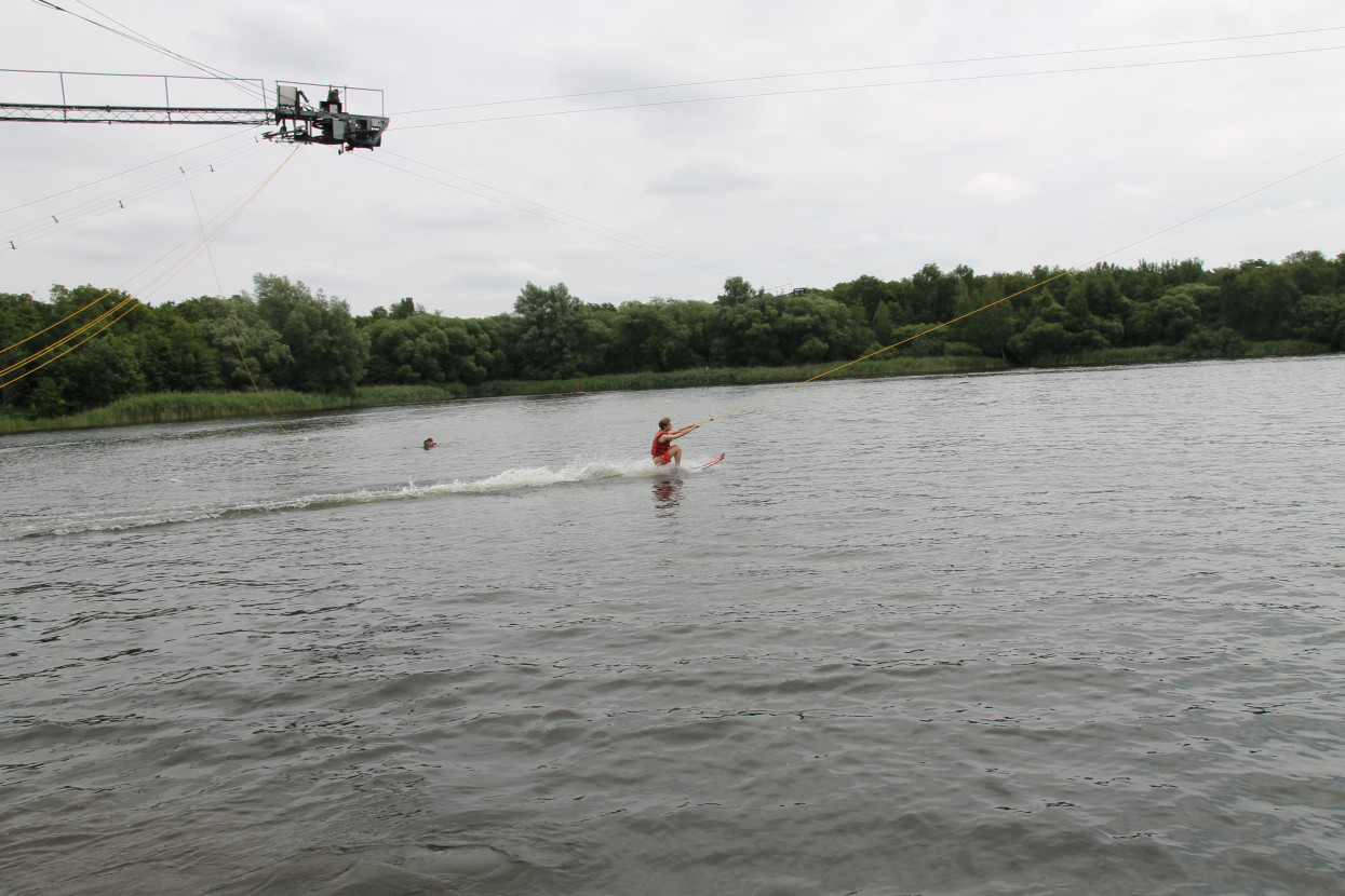 Waterskiing