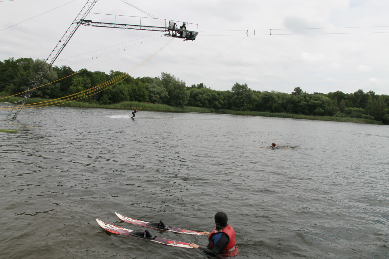 Waterskiing