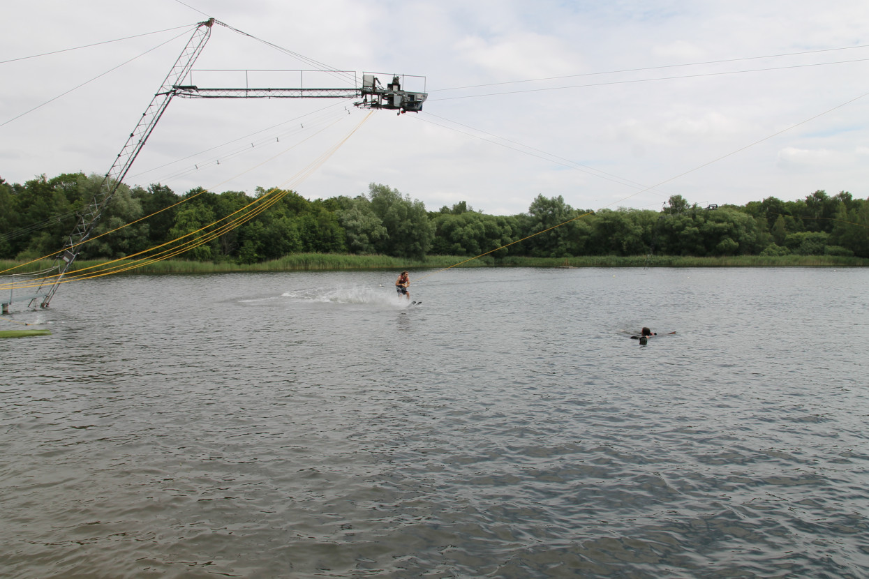 Waterskiing