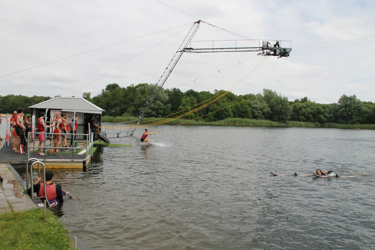 Waterskiing