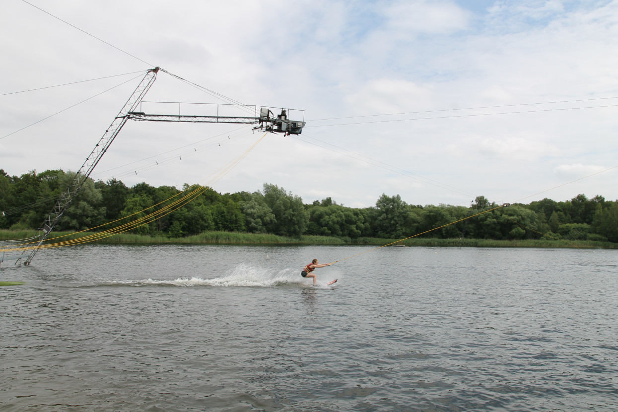 Waterskiing