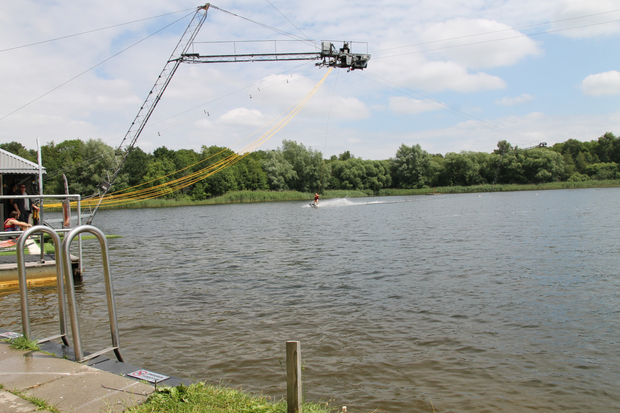 Waterskiing