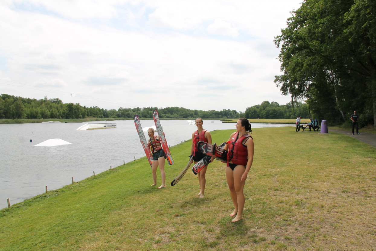 Waterskiing