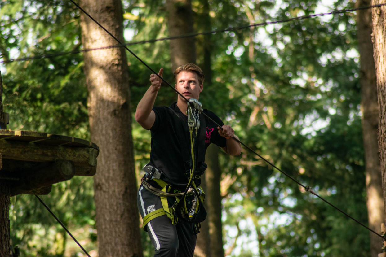 Kick-In Climbing Forest