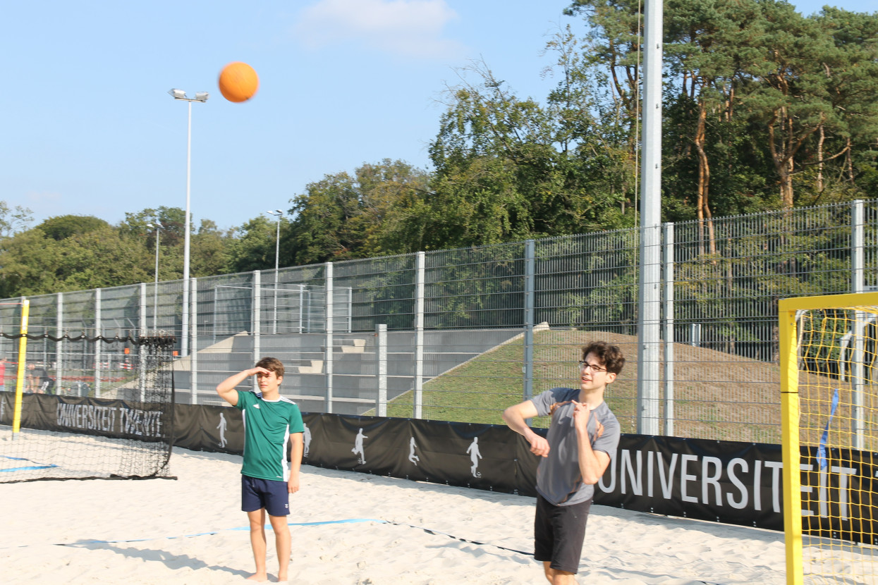 Beach handball