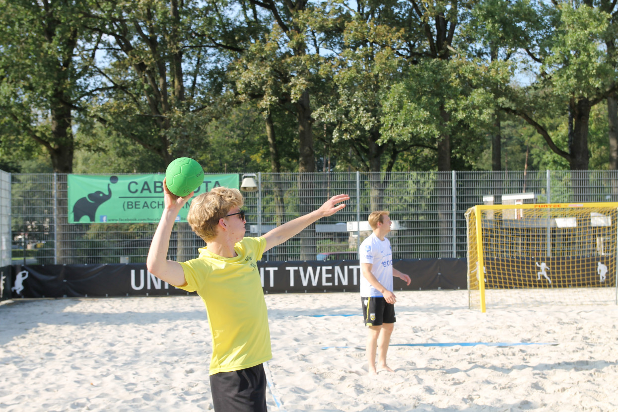 Beach handball