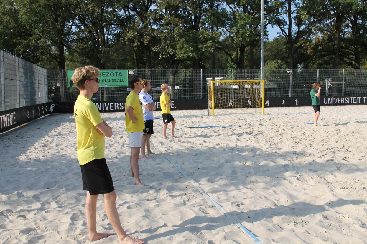 Beach handball