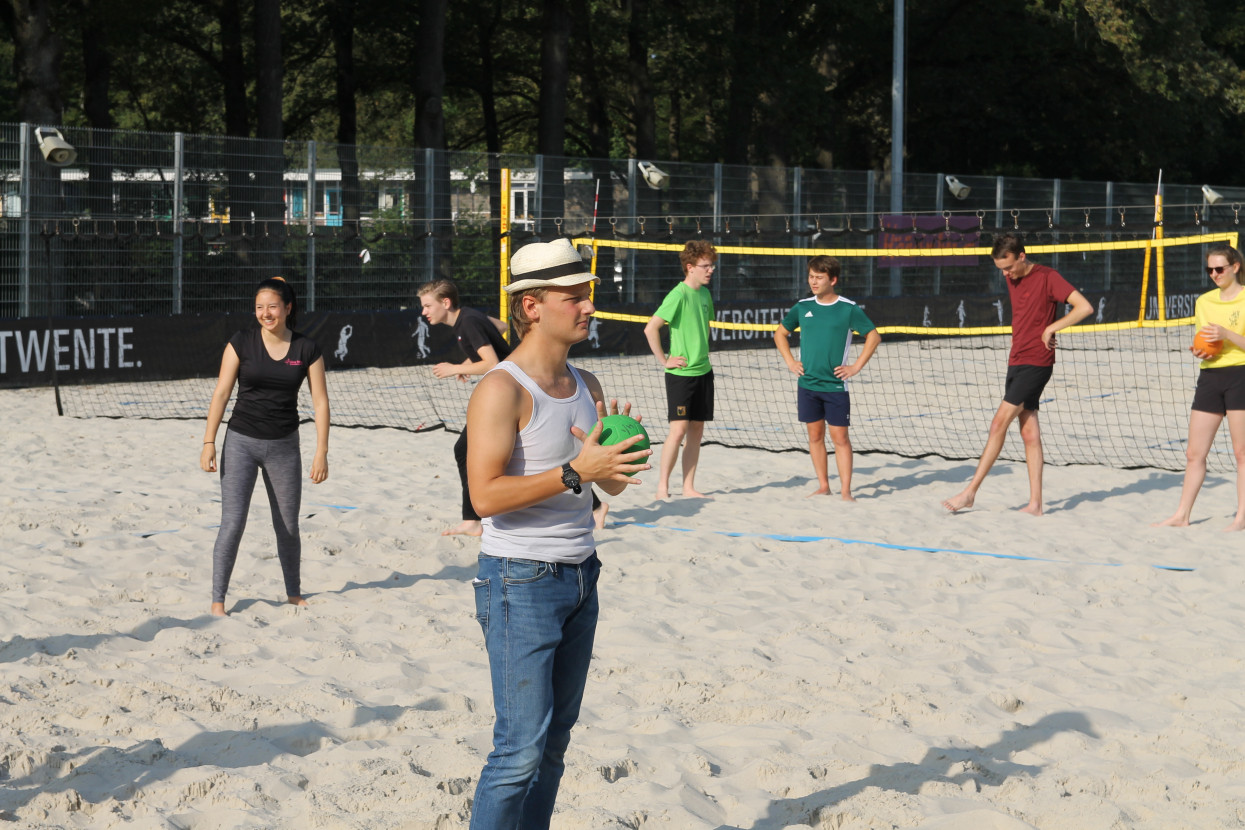 Beach handball