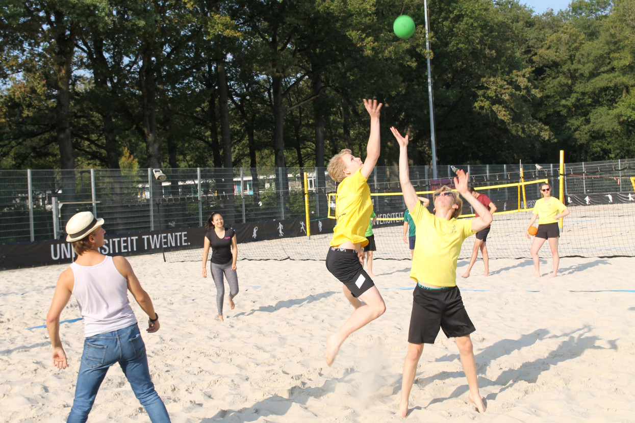 Beach handball