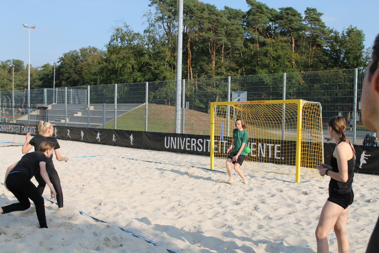 Beach handball