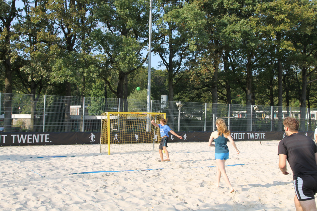 Beach handball