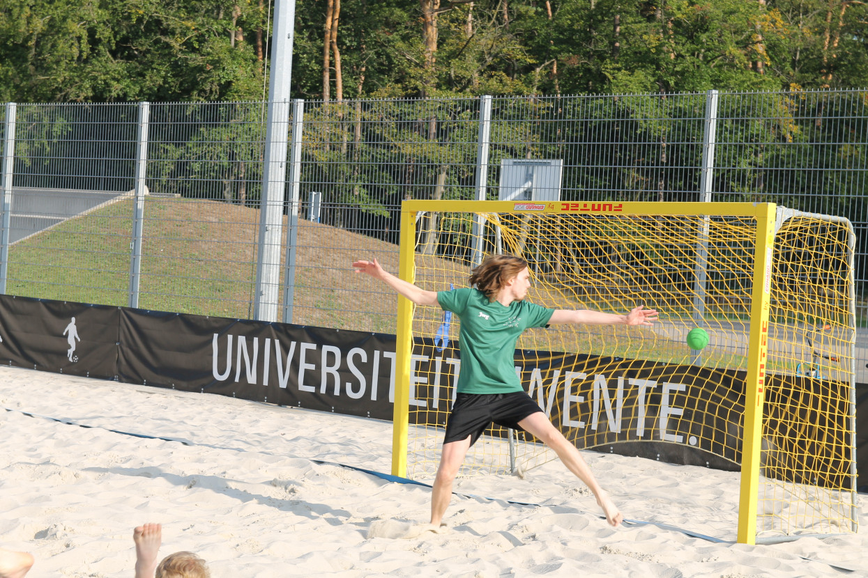 Beach handball