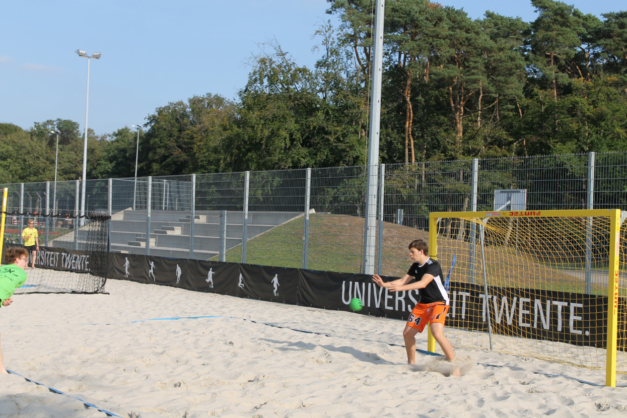 Beach handball