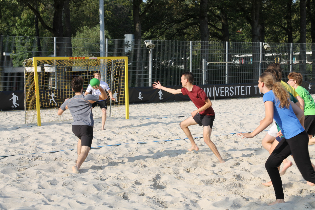 Beach handball