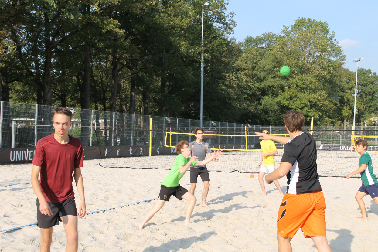 Beach handball