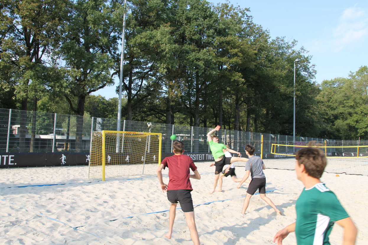 Beach handball