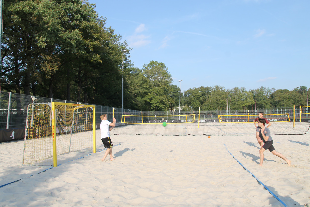 Beach handball