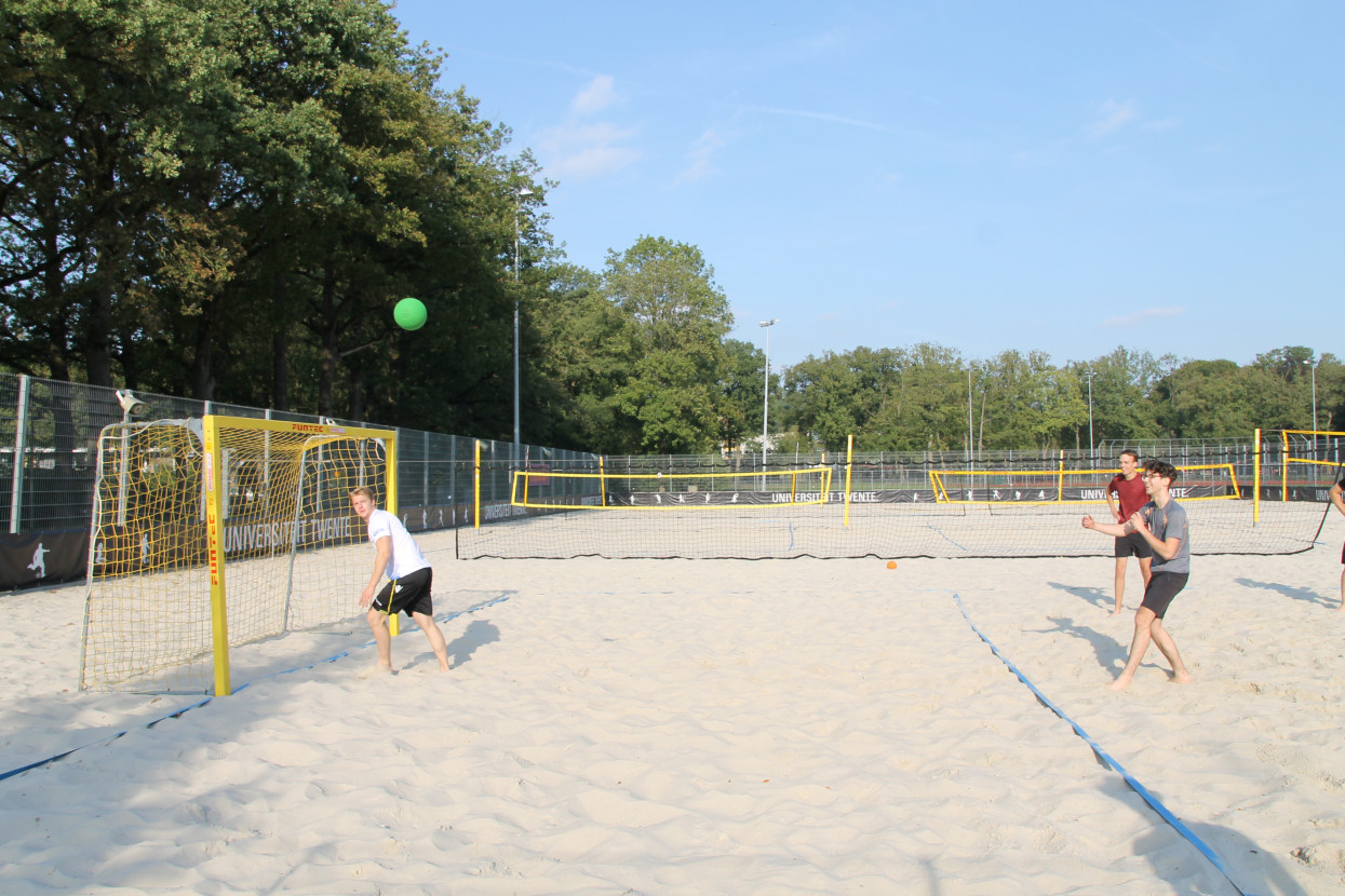 Beach handball