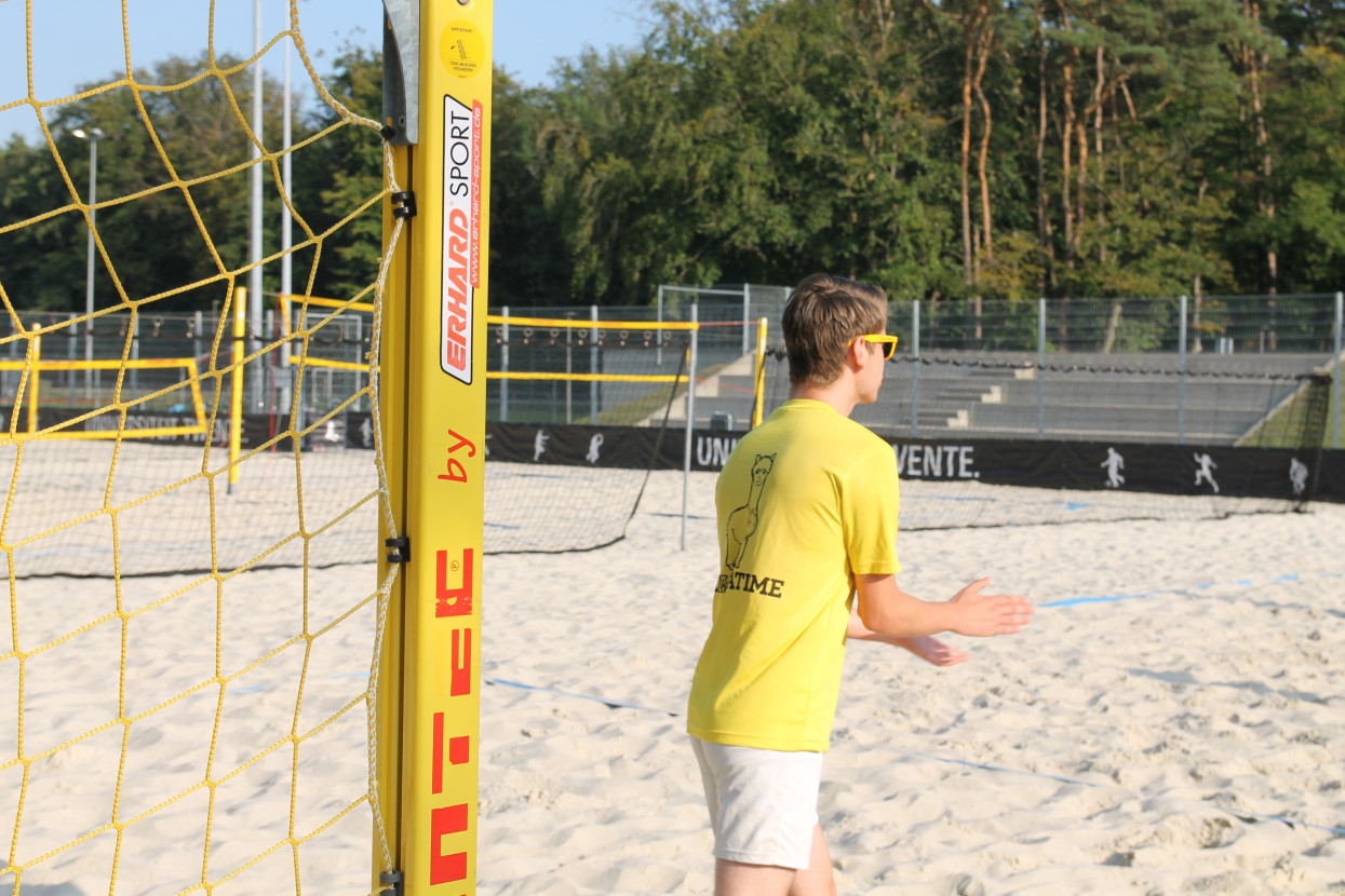 Beach handball