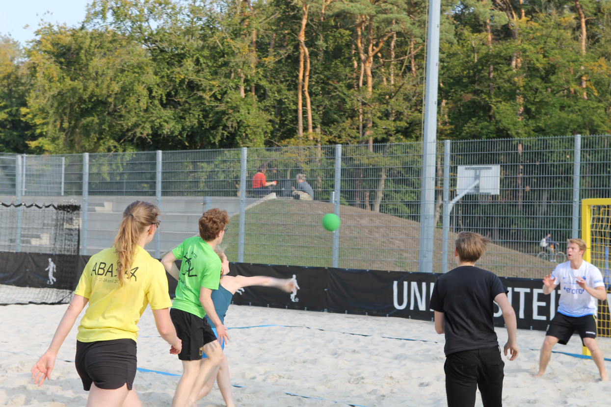 Beach handball