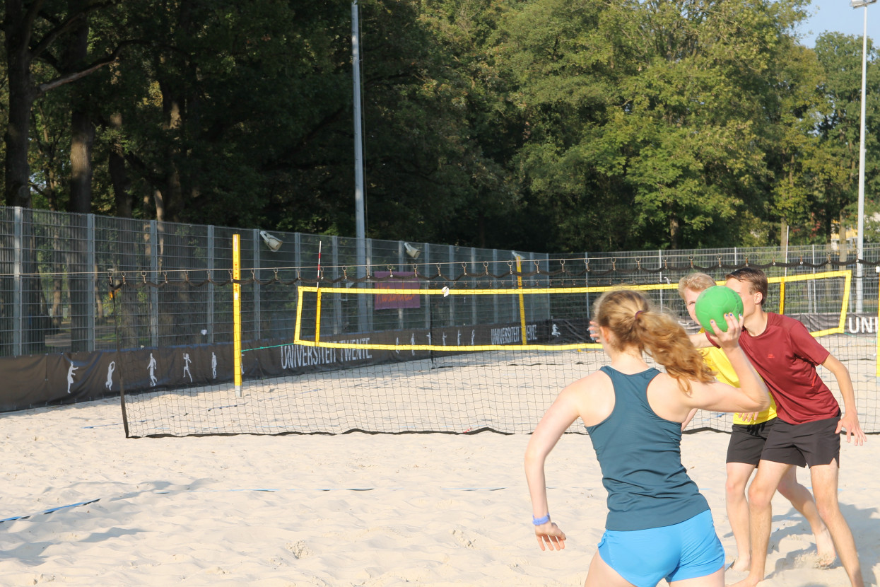 Beach handball