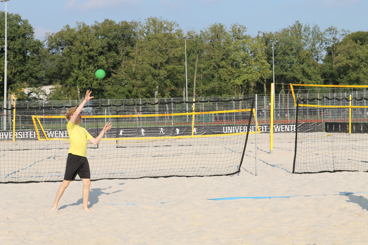 Beach handball