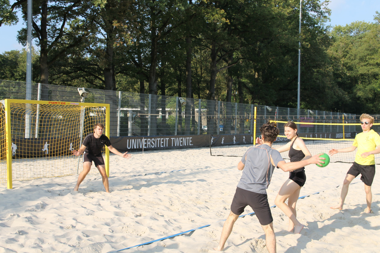 Beach handball