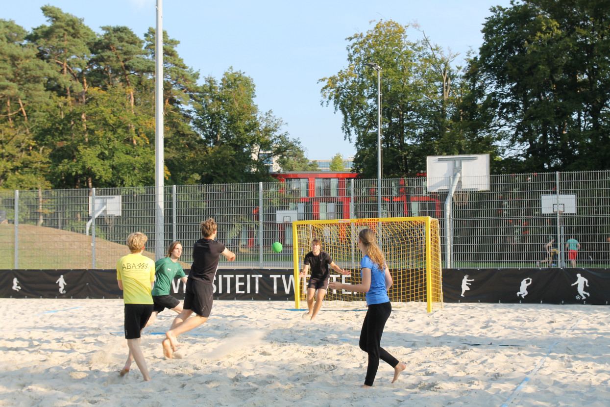 Beach handball