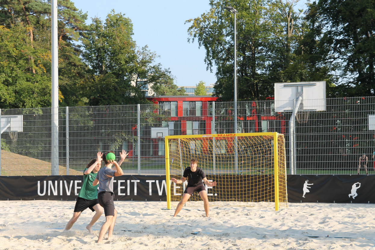 Beach handball