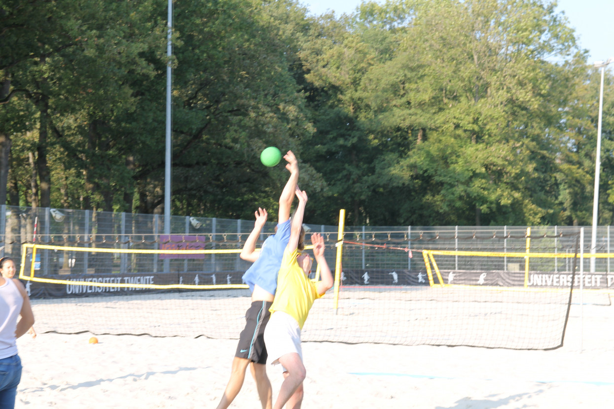 Beach handball