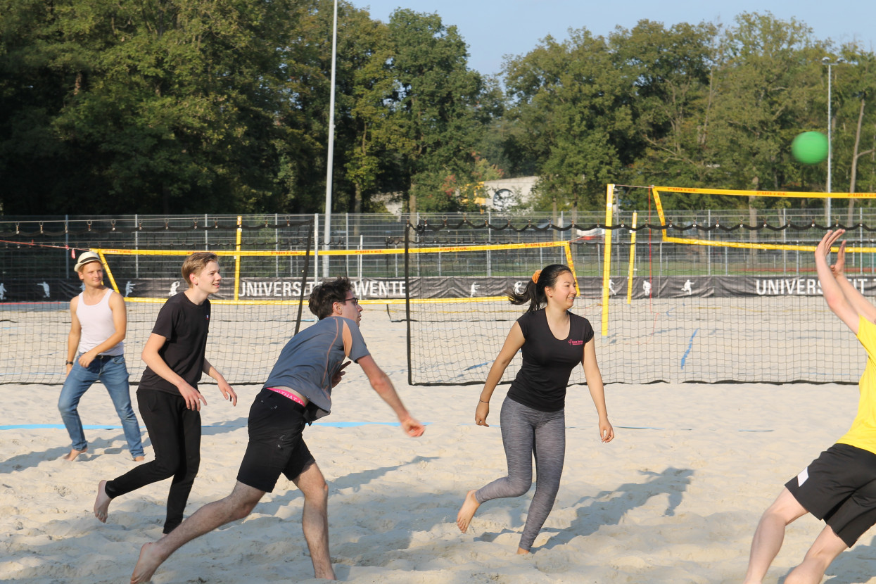 Beach handball