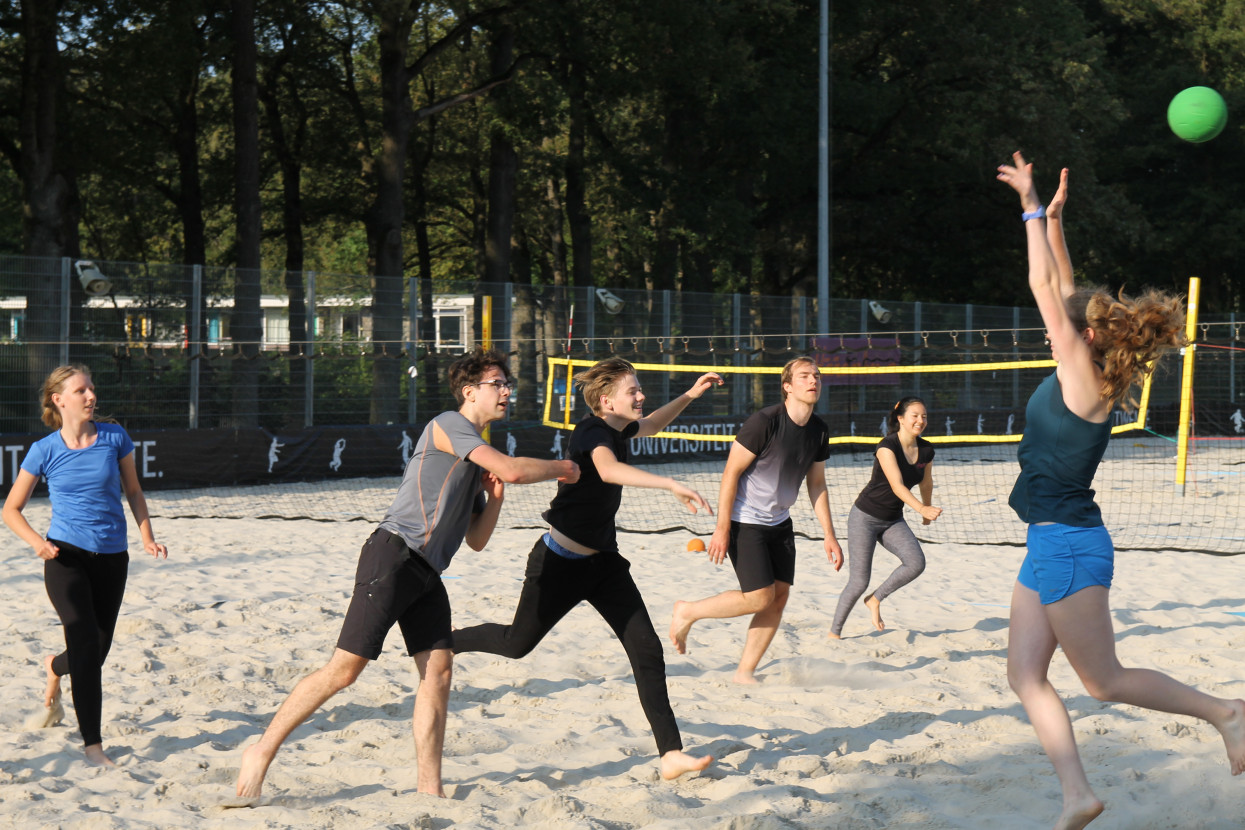 Beach handball