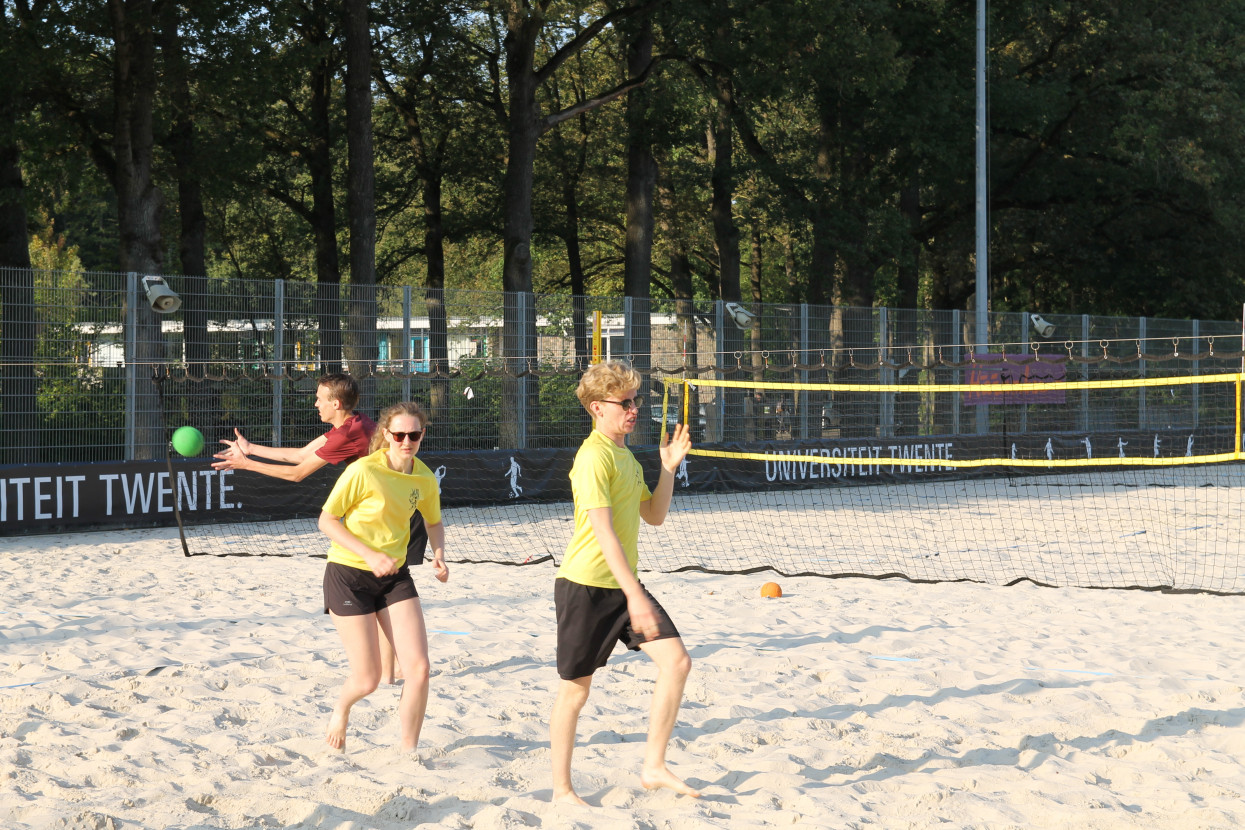 Beach handball