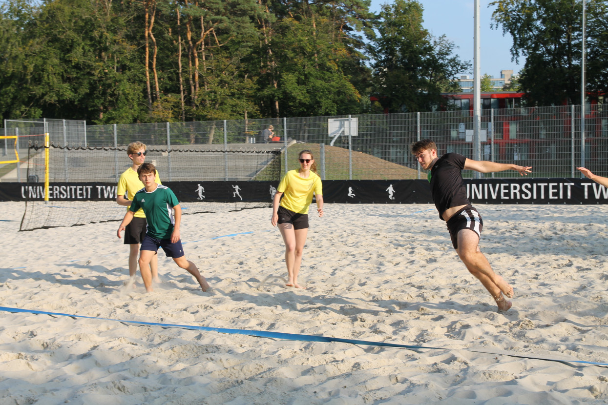 Beach handball