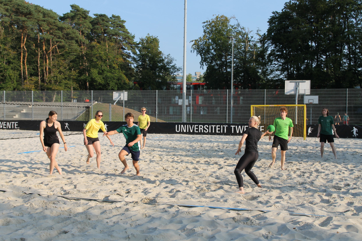 Beach handball