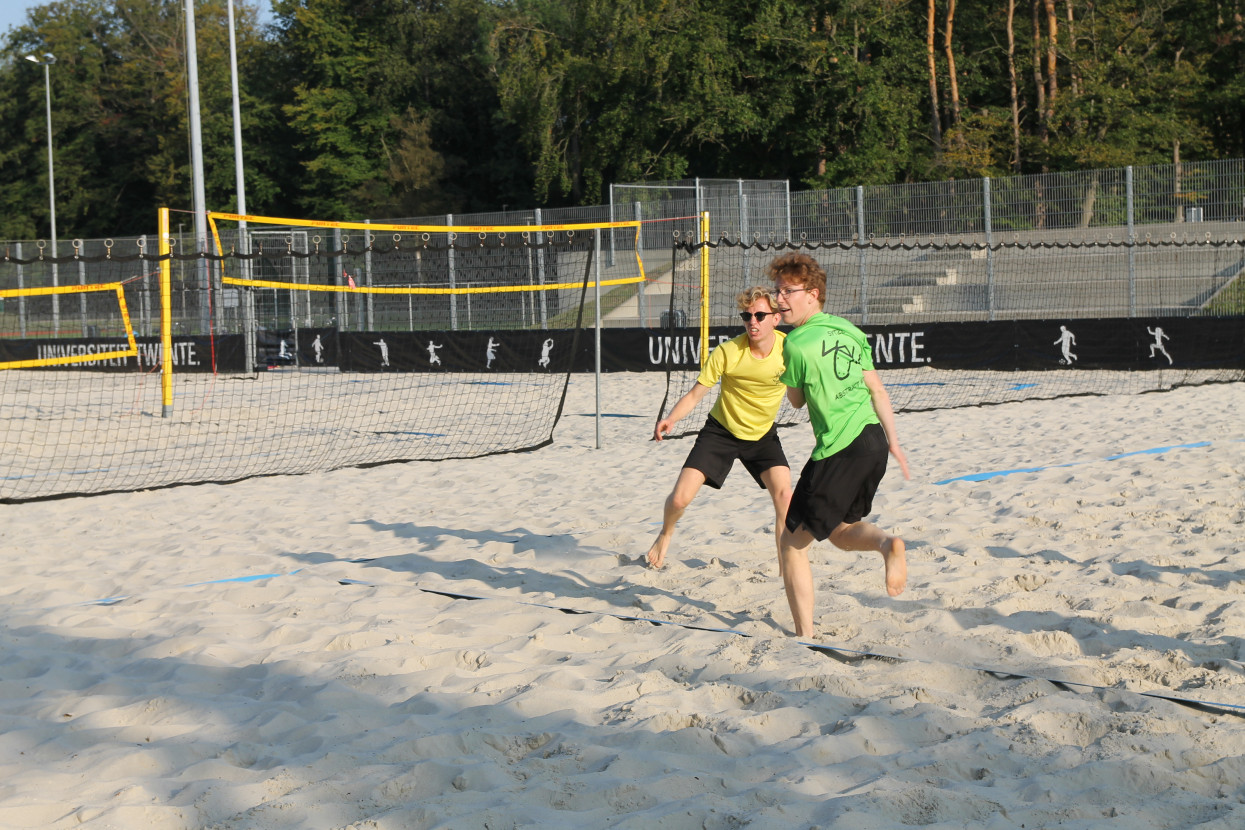 Beach handball