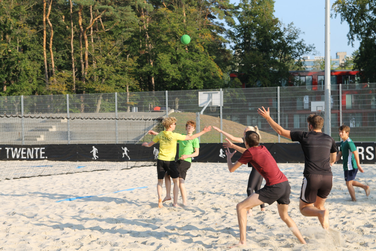 Beach handball