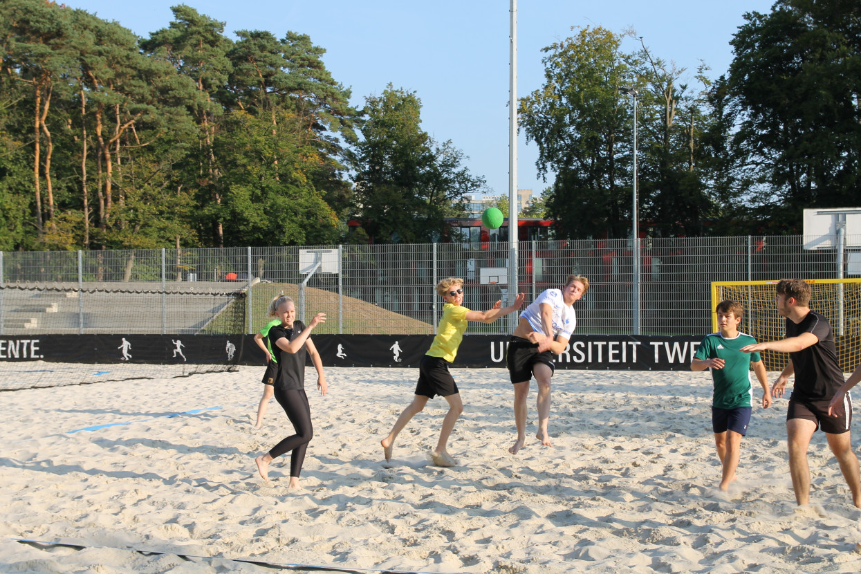 Beach handball