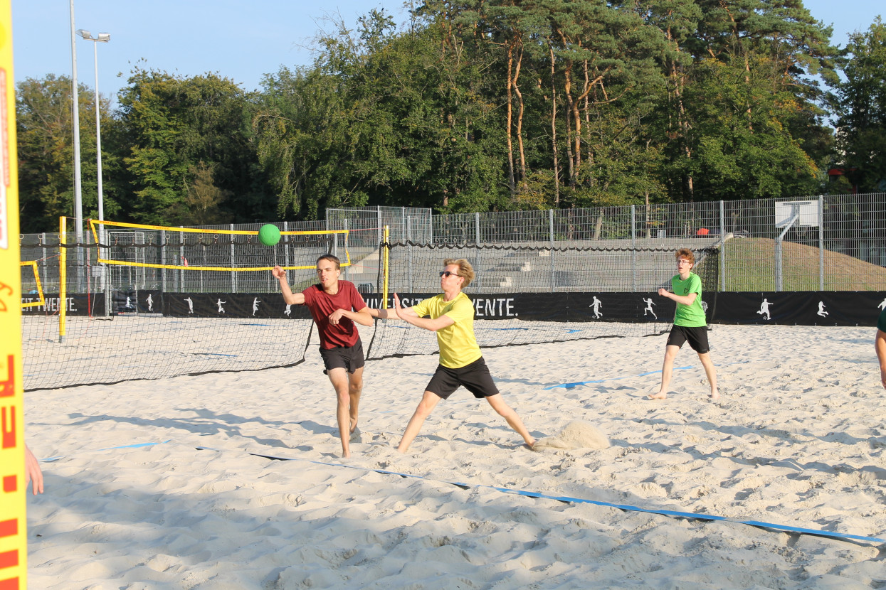 Beach handball