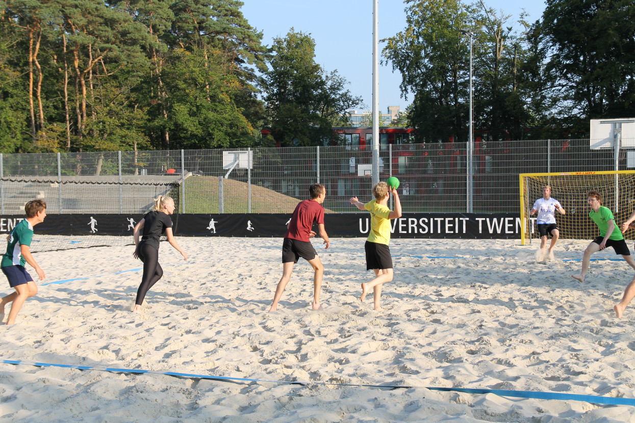 Beach handball