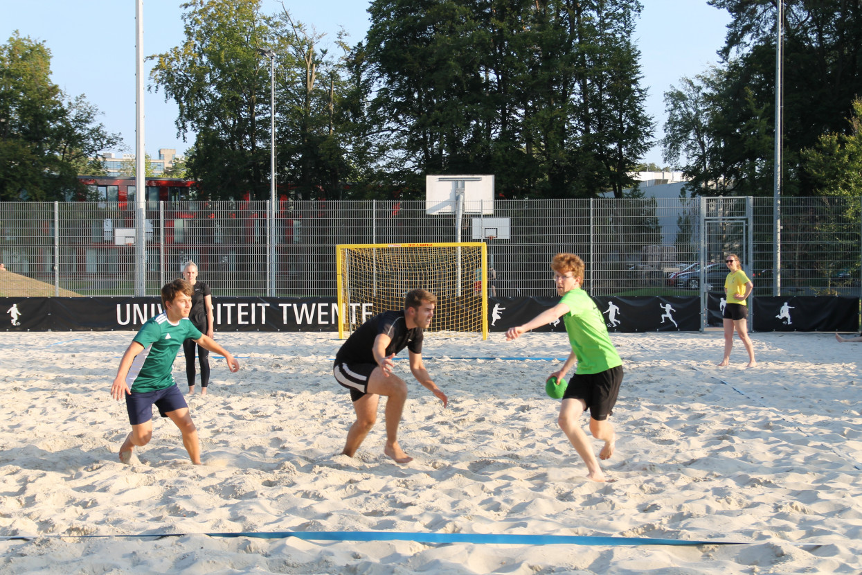 Beach handball