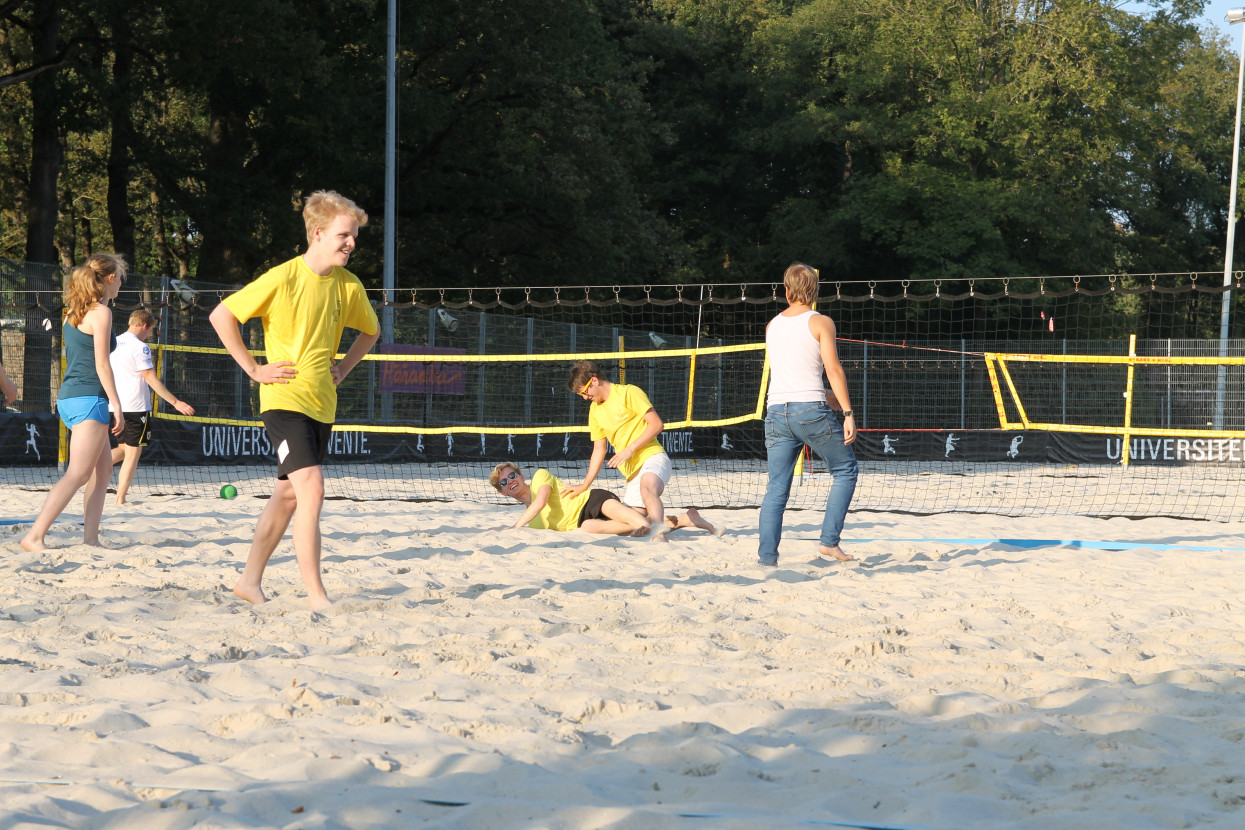 Beach handball