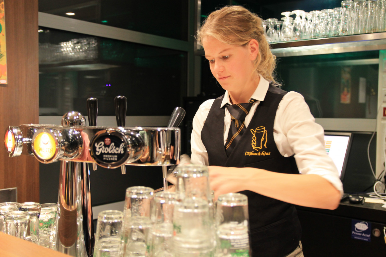 Bartending course