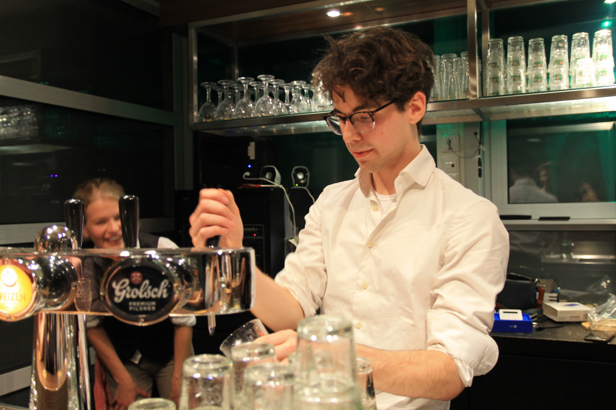 Bartending course