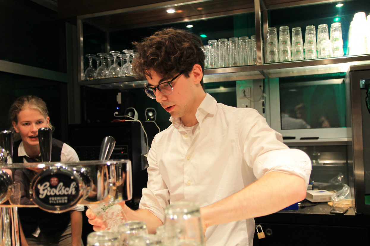 Bartending course