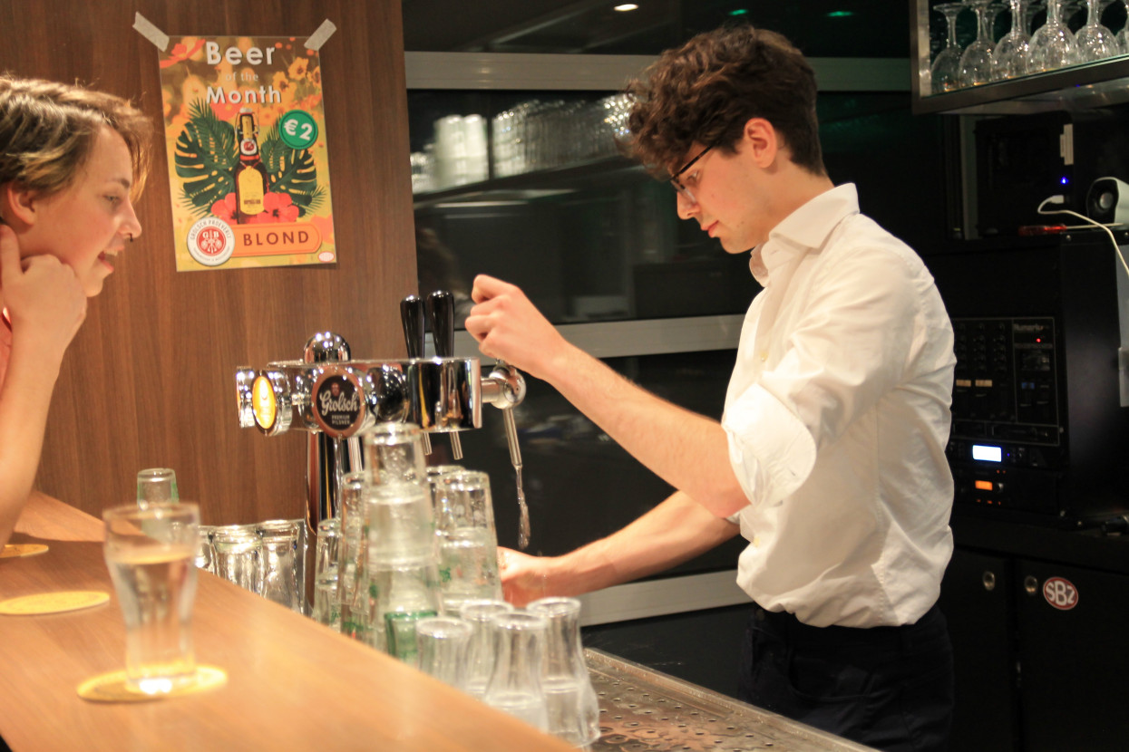 Bartending course