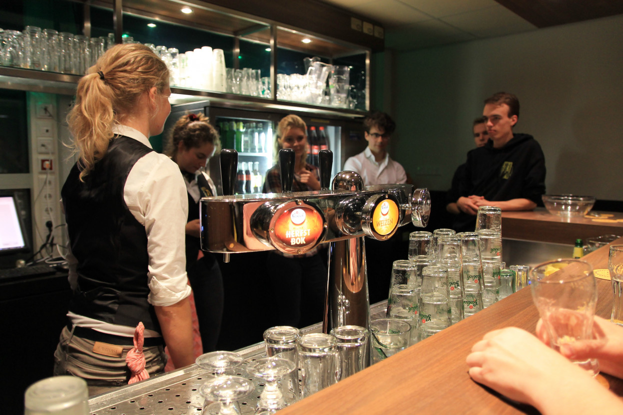 Bartending course